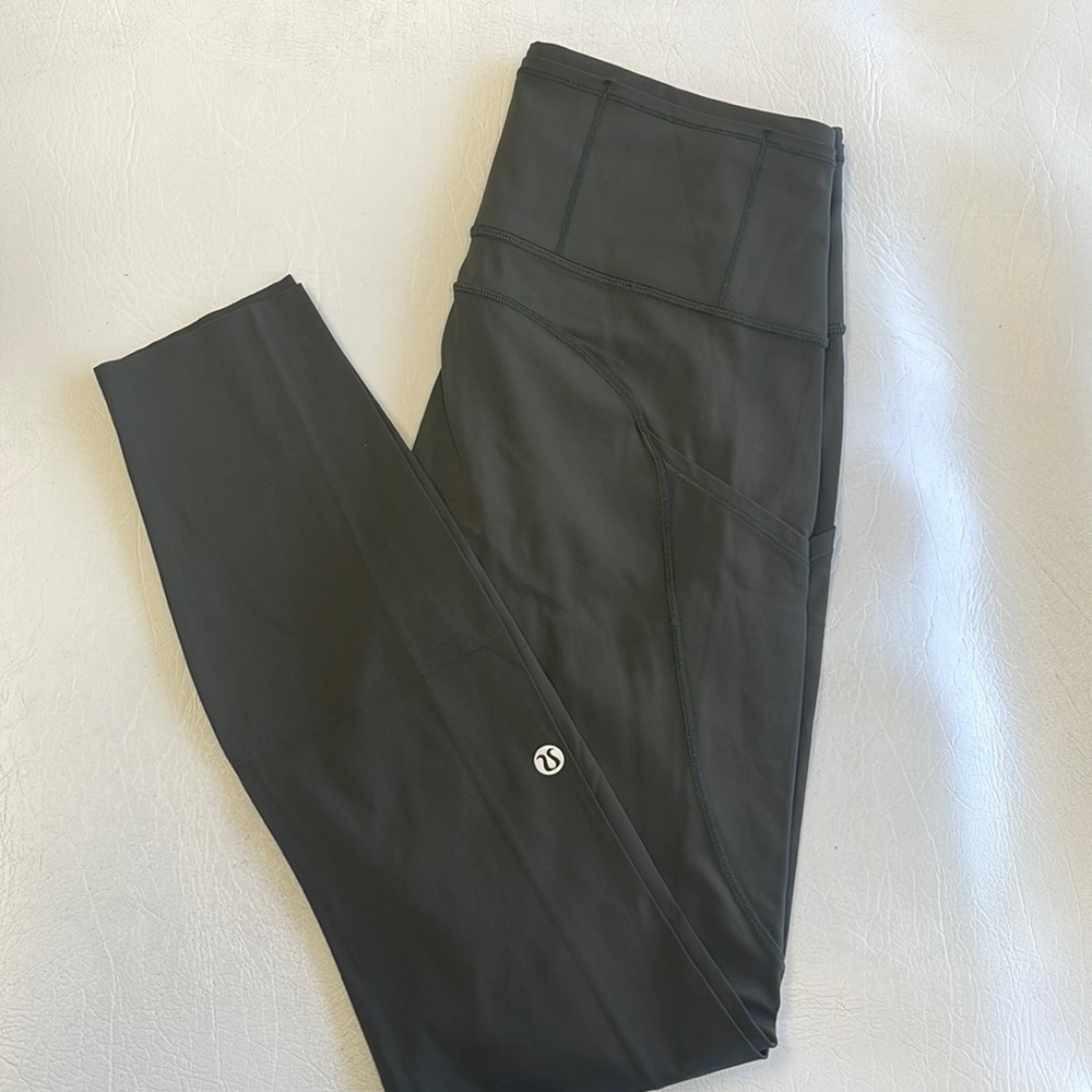 Lulu lemon fast and free nulux